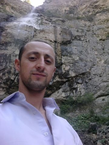  ,   Bextiyar, 37 ,   