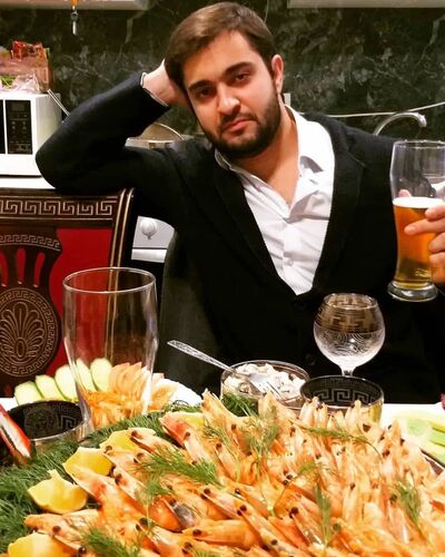  ,   Artur, 30 ,   ,   