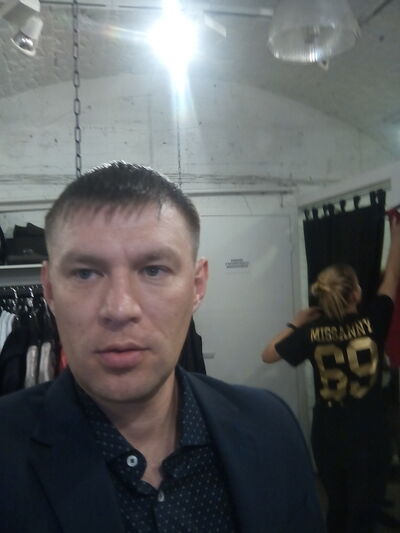  ,   George, 44 ,     , c 