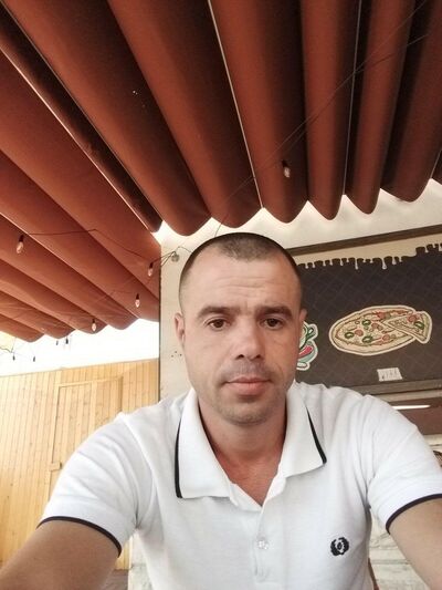  ,   Victor, 47 ,   ,   , 