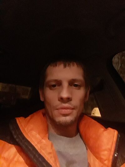  ,   Ivan, 38 ,  