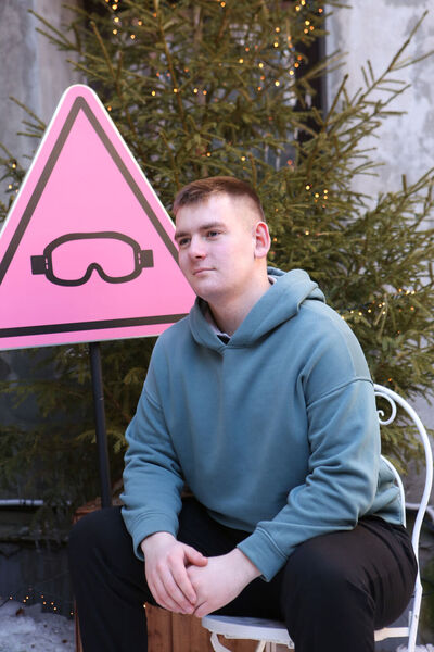  -,   , 23 ,   ,   