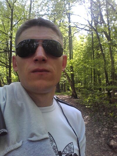  ,   Ruslan, 40 ,   ,   , c , 
