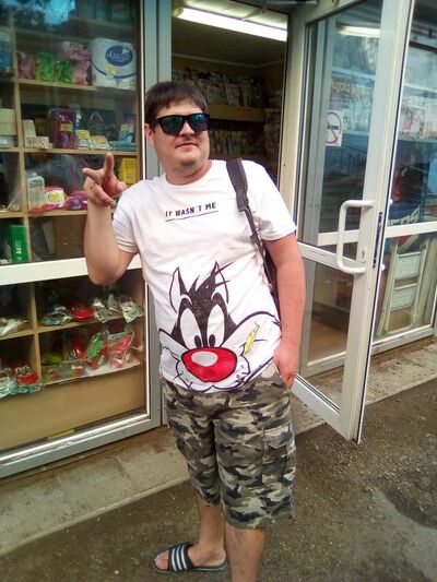  ,   Artur, 36 ,   ,   