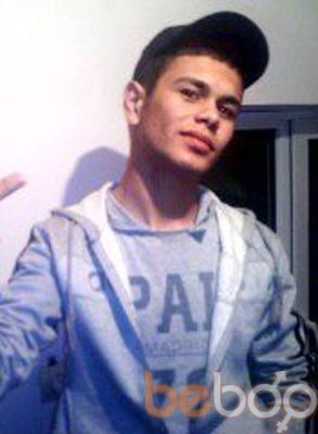  ,   Spread, 32 ,   ,   , c 