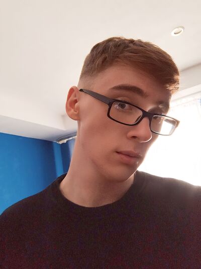  ,   Vlad, 21 ,   ,   