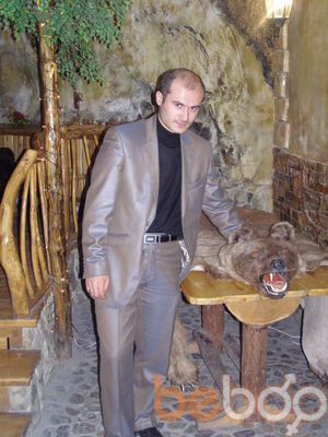  ,   Armen, 47 ,  