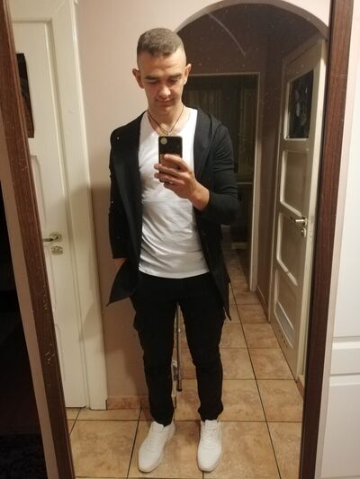  ,   Andrii, 27 ,   ,   , c , 