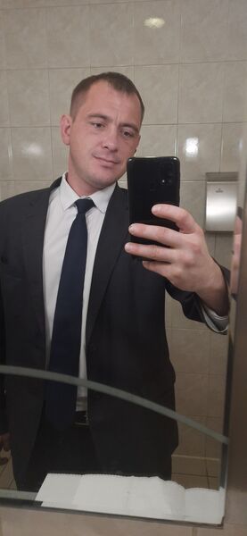  ,   Maxim, 33 ,   ,   , c 