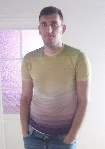  ,   Yury, 41 ,   ,   , c 