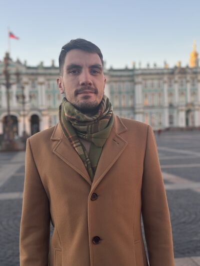  ,   Misterio, 28 ,   ,   