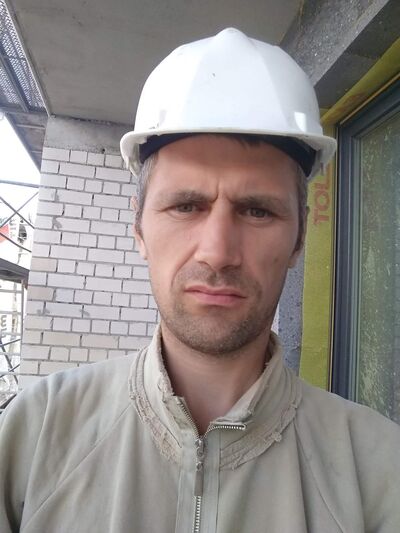  ,   Muron, 42 ,   ,   , c 