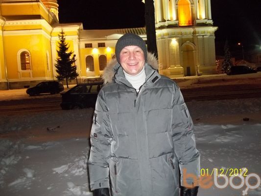 3090205  Ilya, 52 ,    