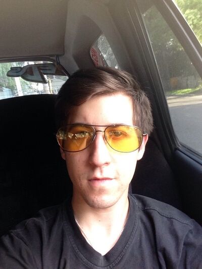  ,   Alex, 32 ,   ,   , c , 