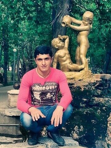  ,   Vregh, 32 ,   