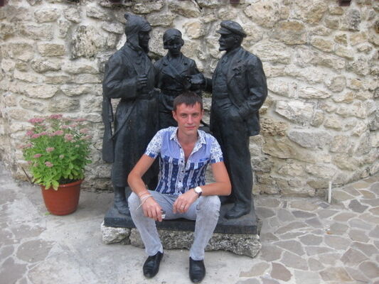  ,   Evgenii, 38 ,   ,   , c 