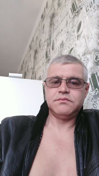  ,   Valeri, 47 ,   ,   , c 