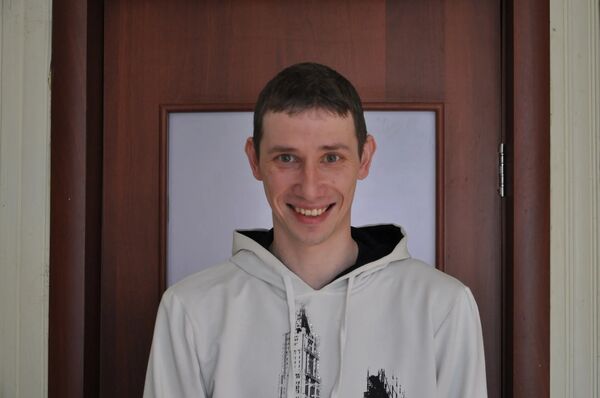  -,   Alexander, 37 ,   ,   , c 