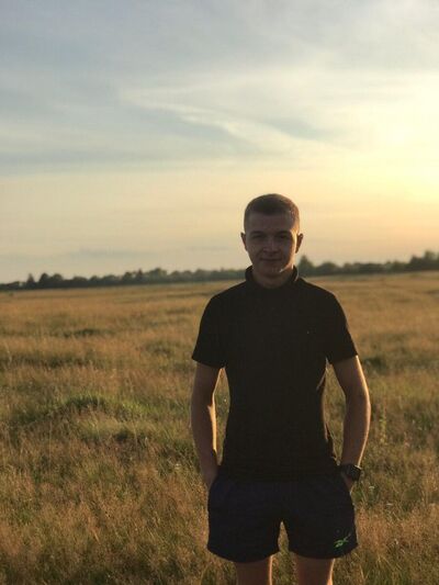  ,   Maxim, 22 ,   , 