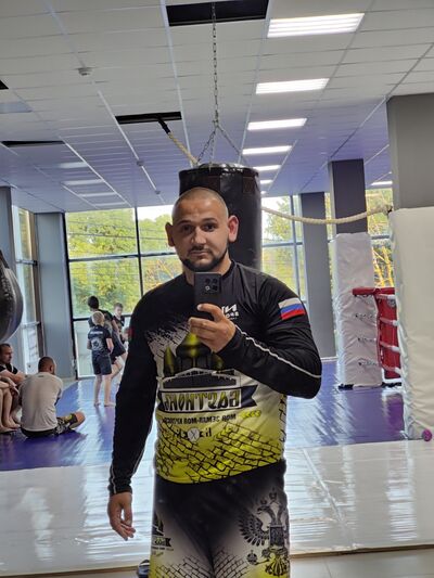  ,   Denis, 31 ,     , c 