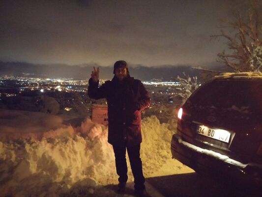  ,   Alper, 42 ,   ,   , c 