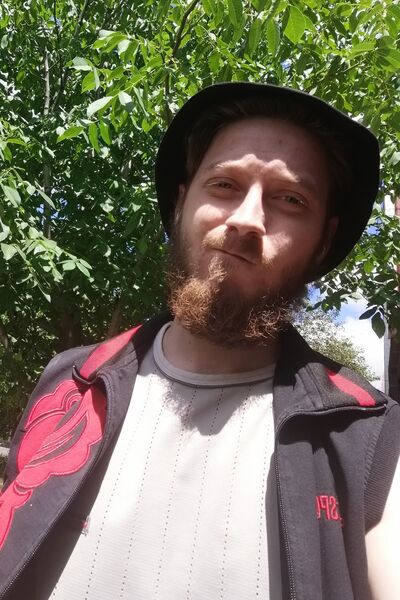  --,   Viktor, 25 ,   ,   