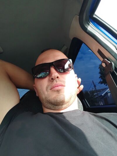  ,   Konstantin, 33 ,     , c 