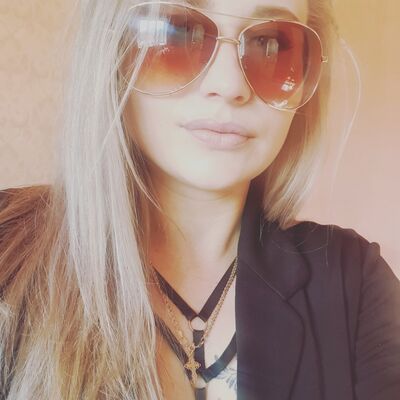 ,   Anastasia, 32 ,   ,   