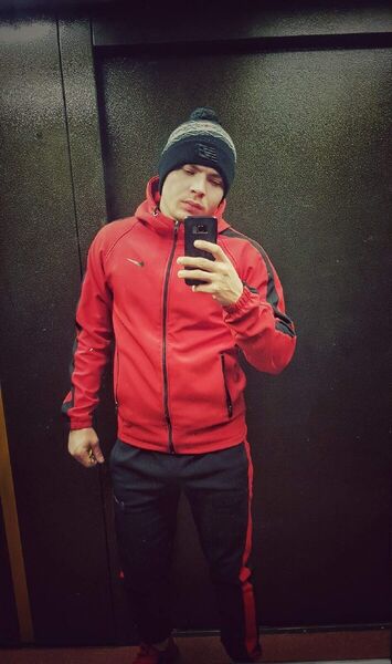  ,   Den, 29 ,   ,   