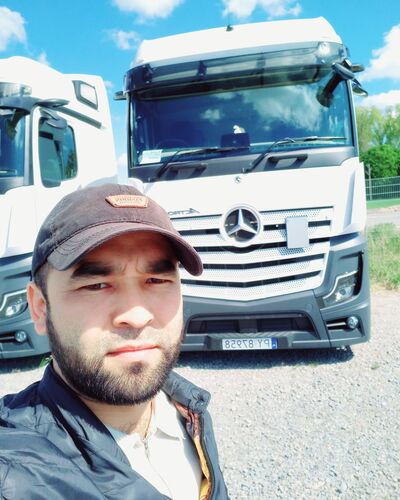  Bielany Wroclawskie,   Asliddin, 29 ,   ,   