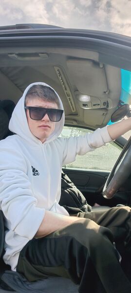  ,   Sasha, 20 ,   ,   , c , 