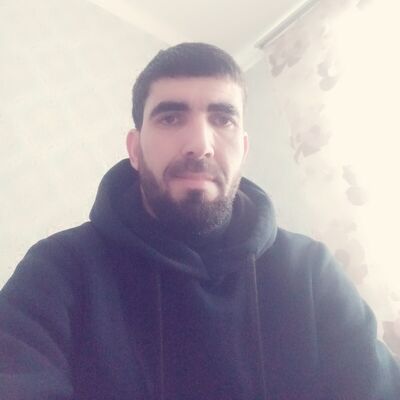  ,   Ali, 33 ,     , c , 