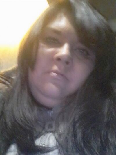  ,   Valeria, 37 ,   c 