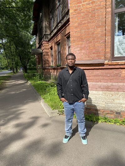  -,   Viktor, 22 ,   ,   