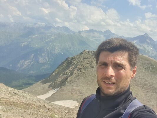  ,   Eduard, 42 ,     , c 