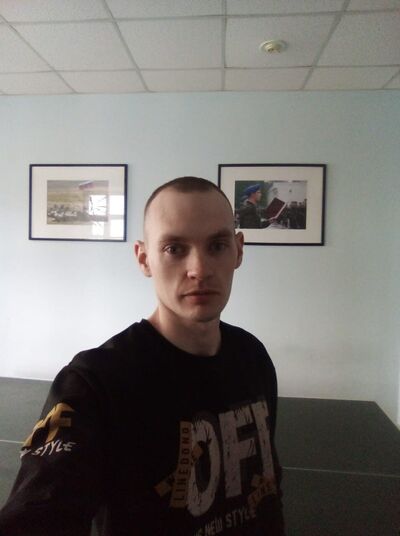  ,   Viktor, 29 ,   ,   