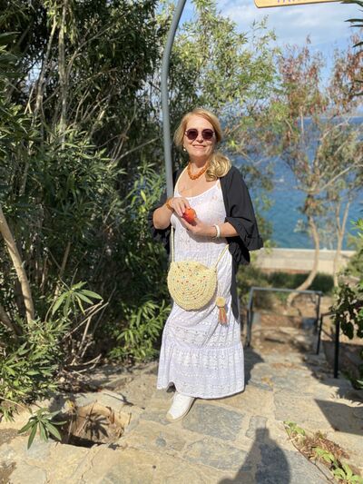  Warszawa,   Alla, 58 ,     