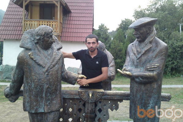  ,   Vachik, 35 ,   