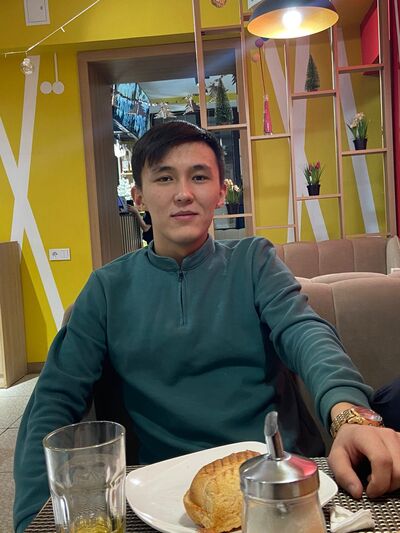  ,   Ulan, 23 ,   ,   