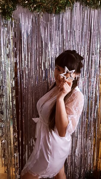  --,   Anna, 33 ,   ,   , c , 