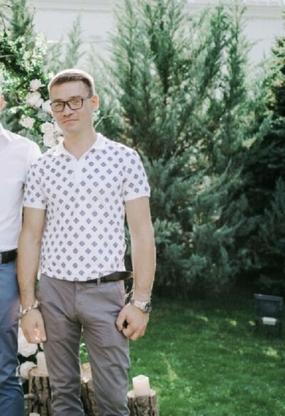  ,   Pavel, 37 ,   ,   