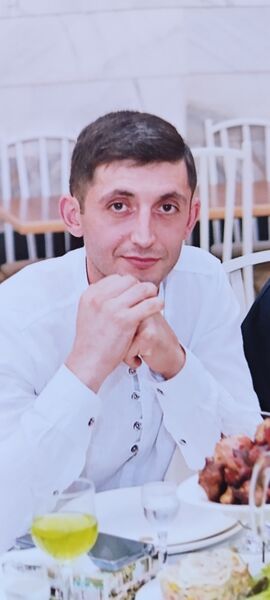  ,   Artyom, 31 ,   ,   
