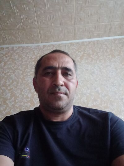  ,   Aziz, 49 ,     , c 