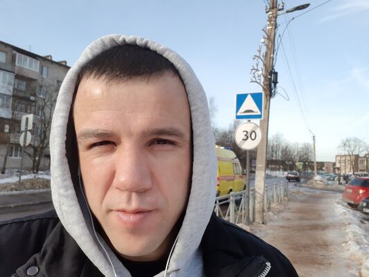  ,   Viktor, 37 ,   ,   , c 