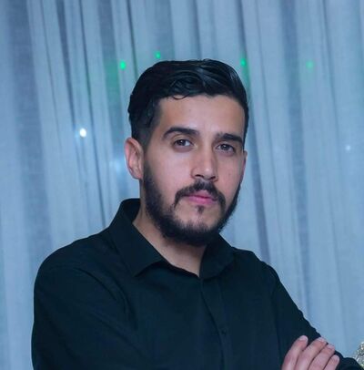  ,   Amine gott, 33 ,   ,   