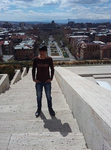  ,   Vardan, 28 ,   