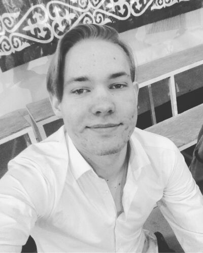  ,   Nikita, 28 ,   