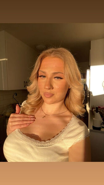  Eskilstuna,   , 18 ,   ,   