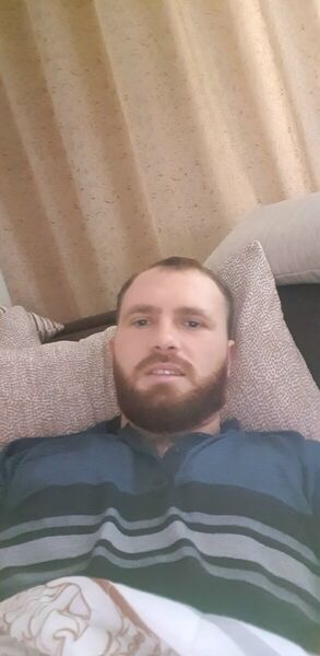  ,   Stefan, 34 ,  
