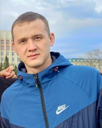  ,   Frankkupnik, 33 ,   ,   